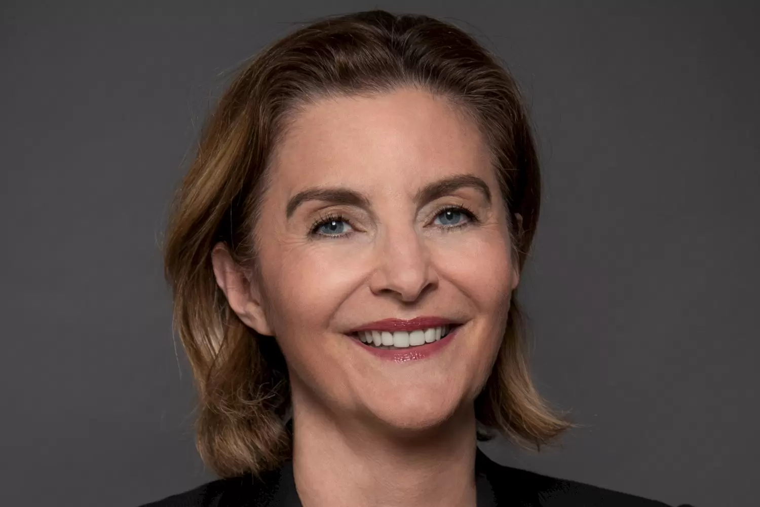 ACHETER MIEUX, ÇA PEUT TOUT CHANGER | Clémence GOSSET - Directrice de l'information consommateur du Groupe L'Oréal | Françoise Blind-Kempinski - Directrice éditoriale et réalisatrice (journaliste Les Echos)