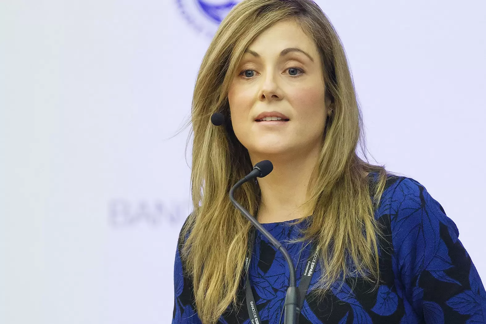 La pandémie de matière plastique | Emma Navarro, vice-présidente de la Banque européenne d'investissement. Crédit : Angel Navarrete/Bloomberg | Françoise Blind-Kempinski - Directrice éditoriale et réalisatrice (journaliste Les Echos)