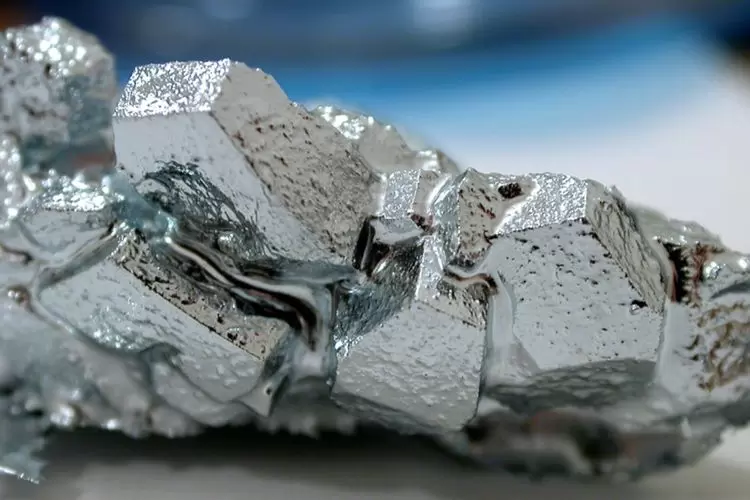 La face cachée de la révolution verte | La Gallium fait partie des métaux rares nécessaires à la production de nos appareils électroniques | Françoise Blind-Kempinski - Directrice éditoriale et réalisatrice (journaliste Les Echos)