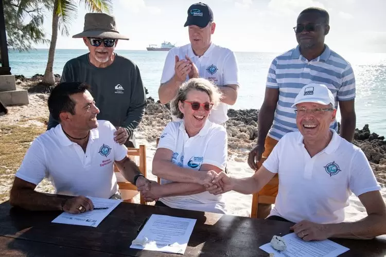 A Monaco, l’océan en héritage | Signature d'un accord du Conservatoire Mondial du corail. | Françoise Blind-Kempinski - Directrice éditoriale et réalisatrice (journaliste Les Echos)