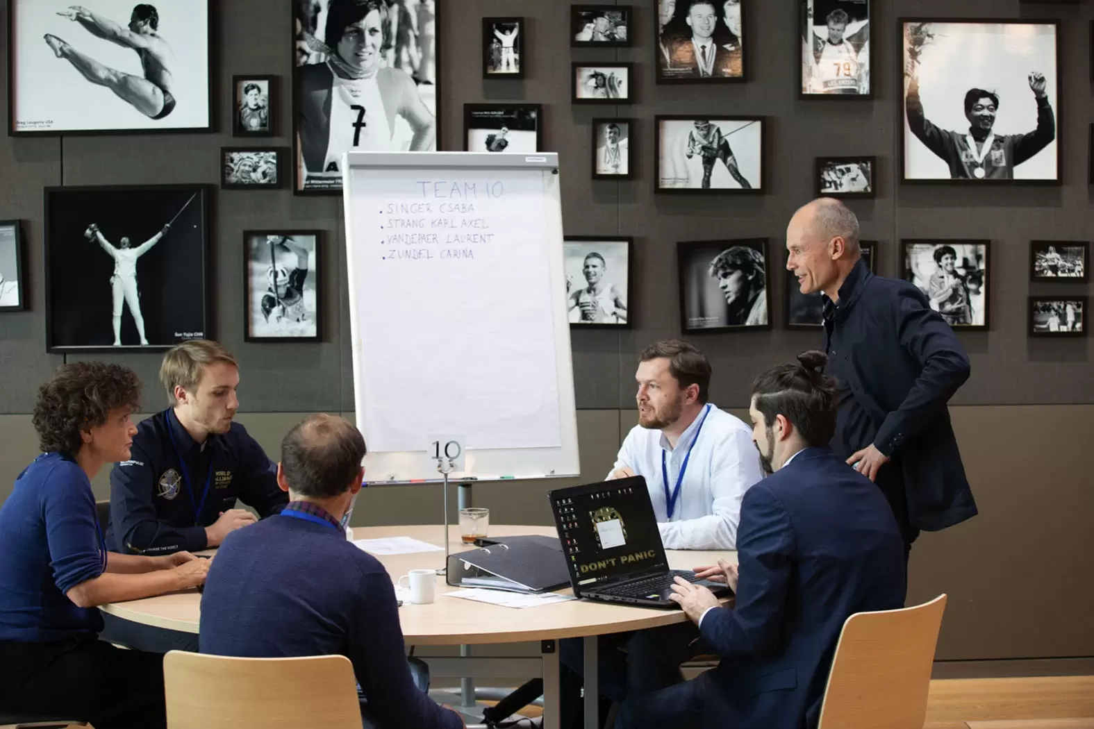 Bertrand Piccard : «On n’arrivera à rien en opposant un nouveau monde à un ancien monde» | Réunion d'experts du label Solar Impulse au musée Olympique de Genève le 23 octobre 2019. Crédit : Solar Impulse | Françoise Blind-Kempinski - Directrice éditoriale et réalisatrice (journaliste Les Echos)