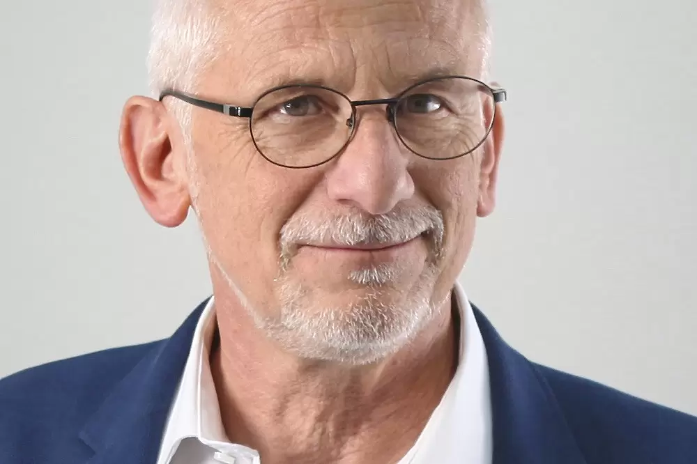 ACHETER MIEUX, ÇA PEUT TOUT CHANGER | Alain BAZOT - Président et Directeur des publications de l'UFC-Que Choisir | Françoise Blind-Kempinski - Directrice éditoriale et réalisatrice (journaliste Les Echos)