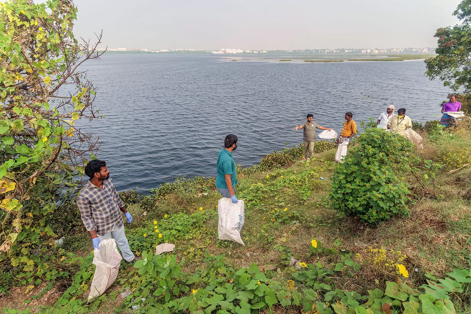 Arun Krishnamurthy redonne vie aux lacs indiens | | Françoise Blind-Kempinski - Directrice éditoriale et réalisatrice (journaliste Les Echos)