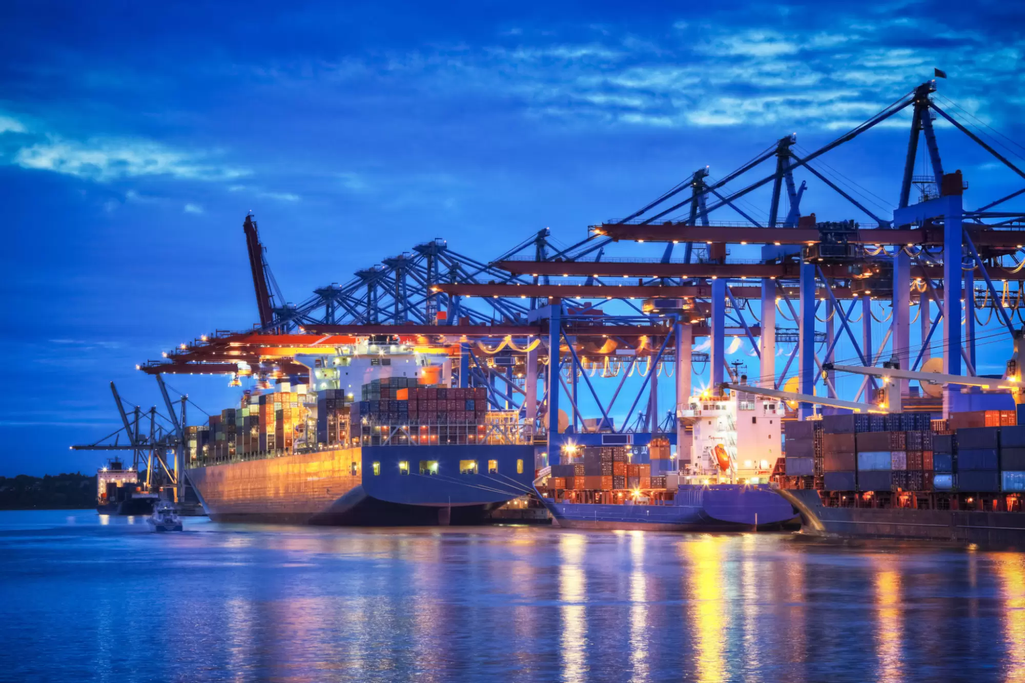 Vers des transports maritimes à faibles émissions en carbone | transport-maritime-istock | Françoise Blind-Kempinski - Directrice éditoriale et réalisatrice (journaliste Les Echos)